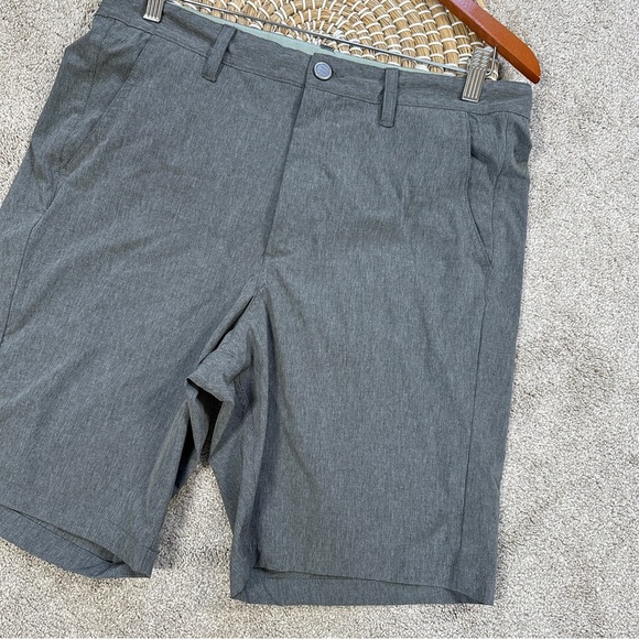Free Fly Men’s Hybrid Shorts II 9” Performance Golf Fishing Heather Graphite 32 - Picture 5 of 16